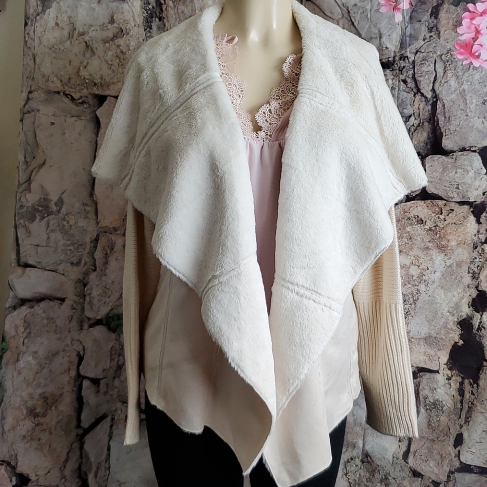 Hazel Gia faux fur waterfall sweater size 0X